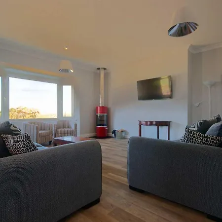 Chynoweth Holiday home Crantock